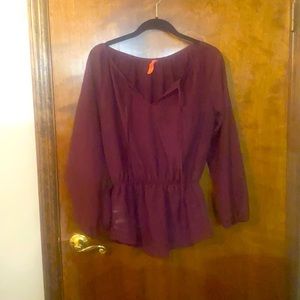 Eight sixty flowy maroon blouse